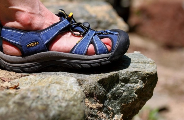 Hiking sandals
