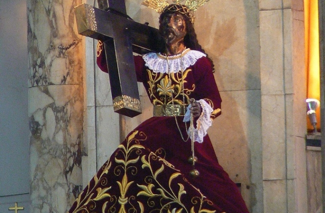 A close-up of the intricate details on the Black Nazarene. 