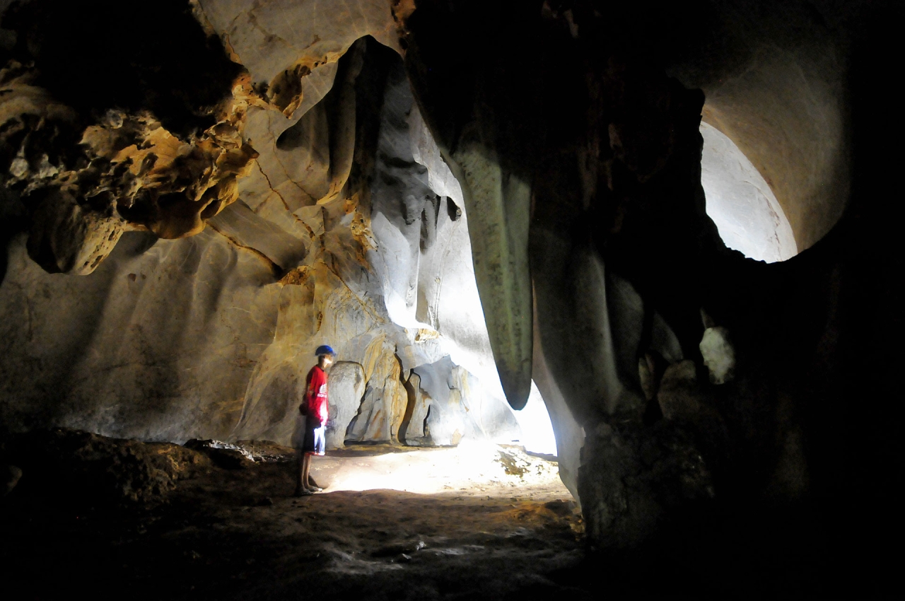 Spelunking Adventure Awaits in the Hundred Caves of Tagabinet