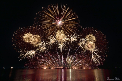 Manila's spectacular pageant of pyrotechnics