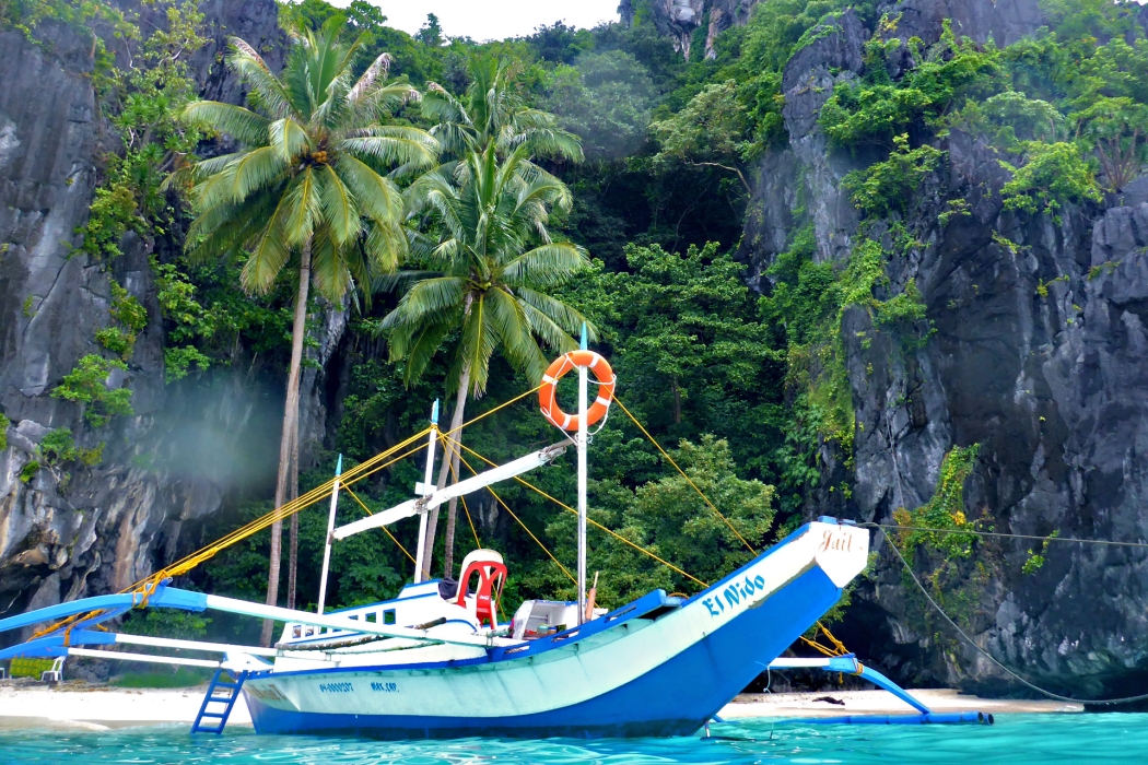 Die Kalksteinfelsen der El Nido